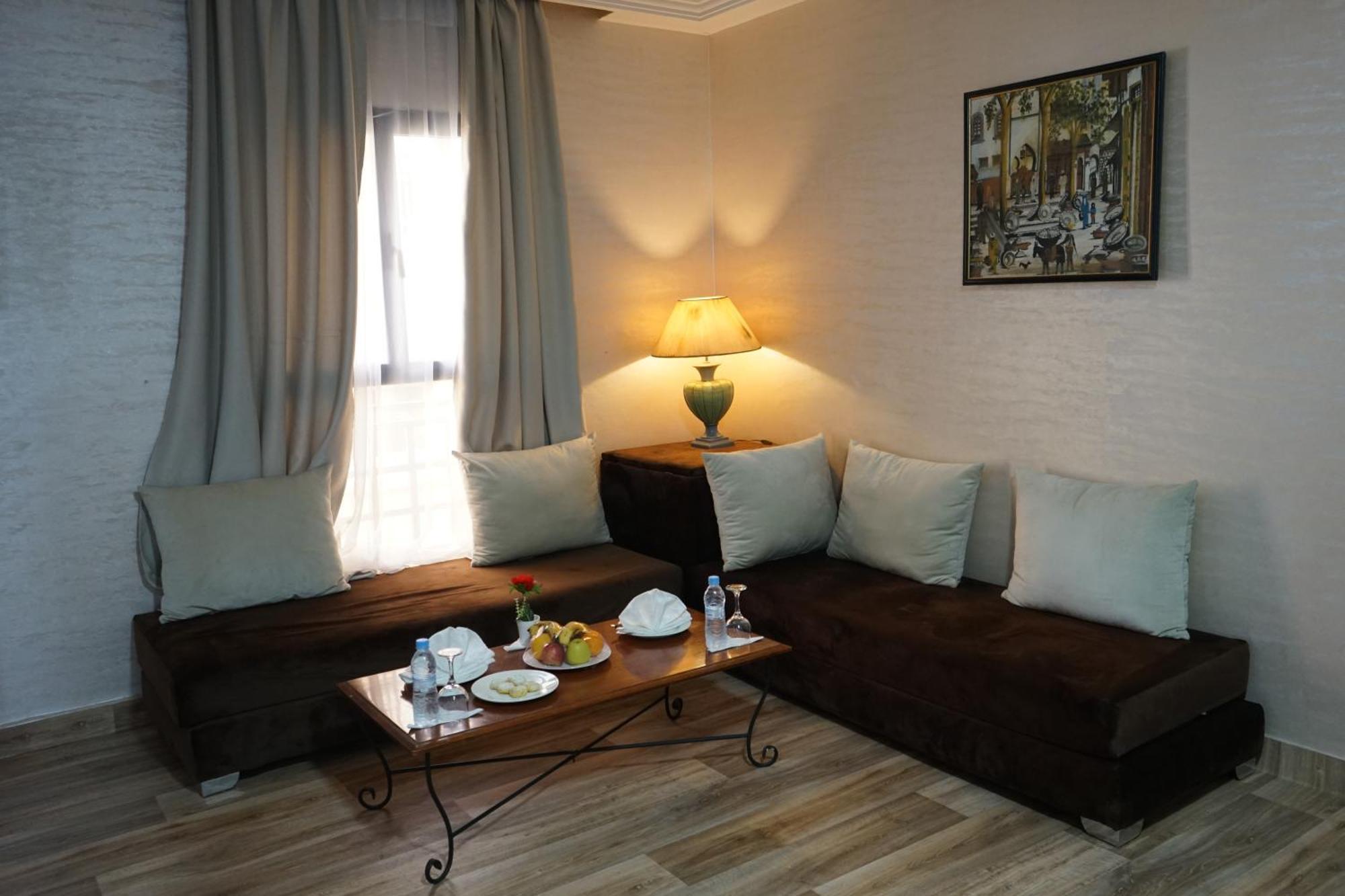 Hotel Nouzha Фес Экстерьер фото