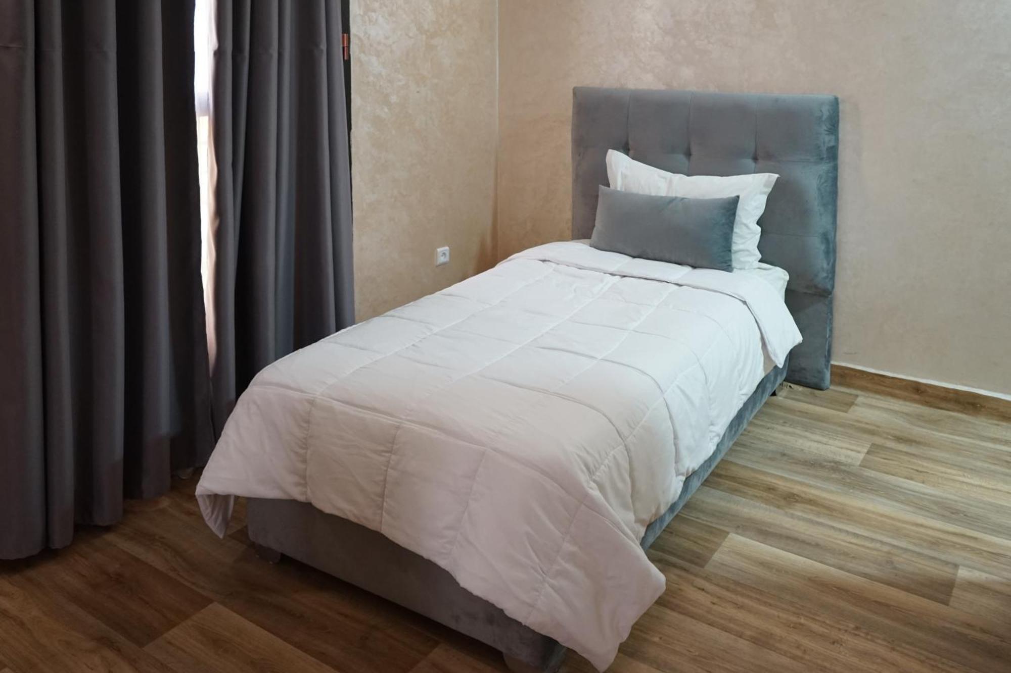 Hotel Nouzha Фес Экстерьер фото